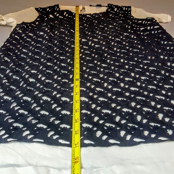 FRENCH CONNECTION Tunic Top Black Lace Textured, 8 - Picture 7 of 8